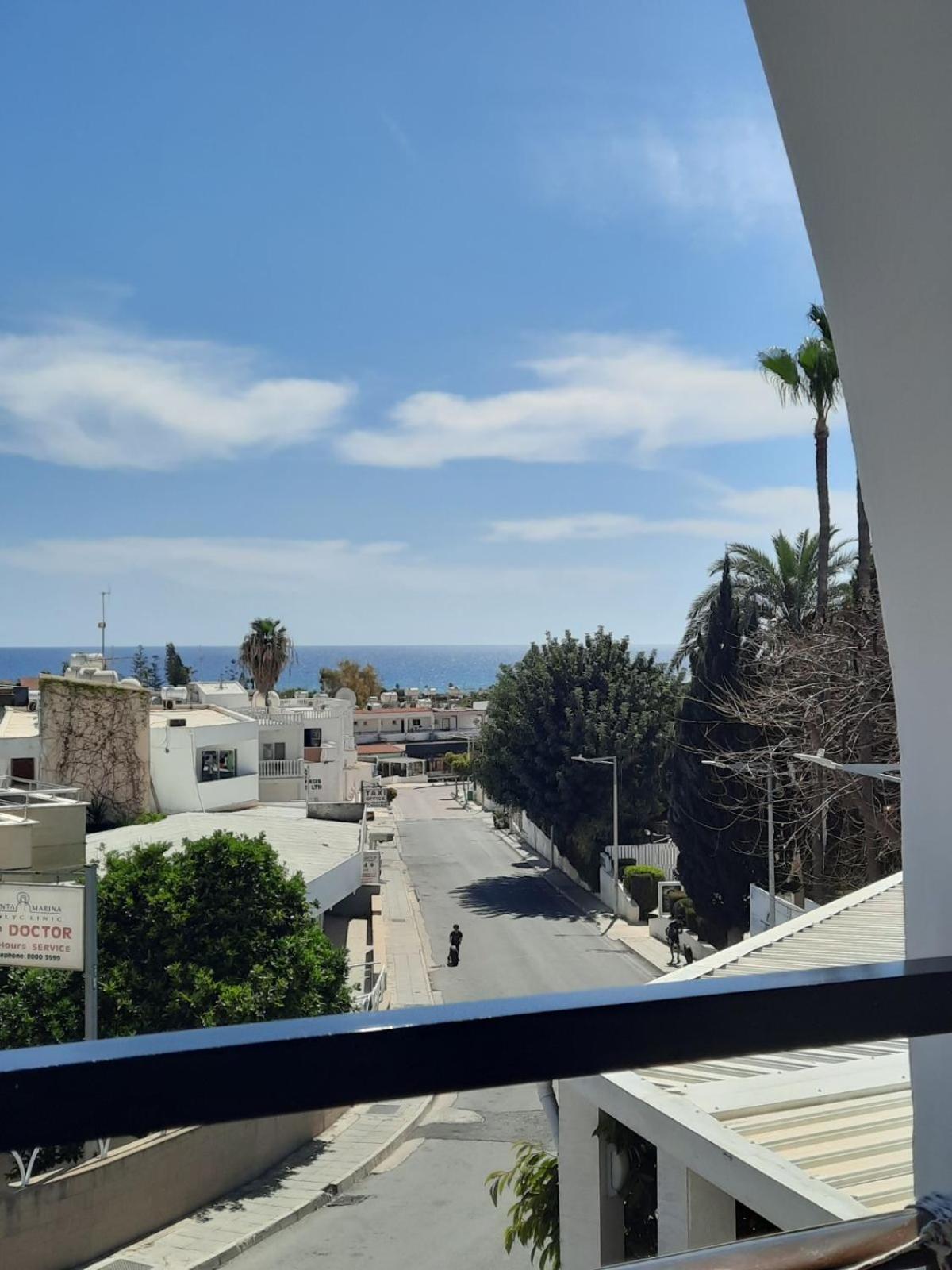 Myriama Apartments アヤナパ エクステリア 写真