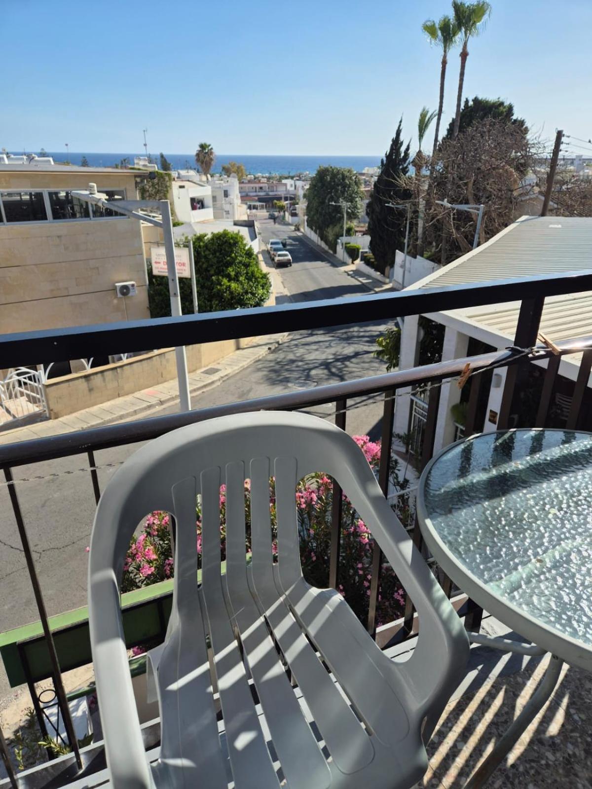 Myriama Apartments アヤナパ エクステリア 写真